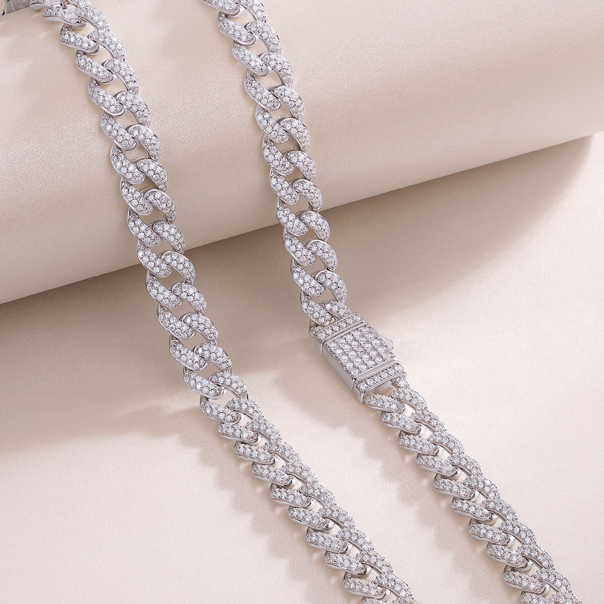 Moissanite Cuban Chain - Silver